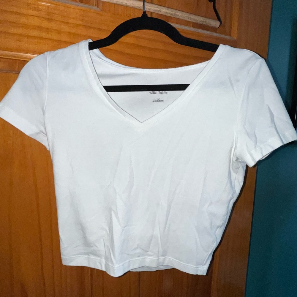 Wild Fable White V-Neck Women's Crop Top
